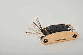 Multi tool pocket in bamboo