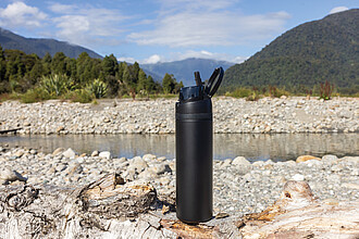 Omni Sip RCS certified re-steel lockable bottle 700ml, black