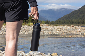 Omni Sip RCS certified re-steel lockable bottle 700ml, black