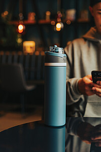 Omni Sip RCS certified re-steel lockable bottle 700ml, blue