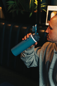 Omni Sip RCS certified re-steel lockable bottle 700ml, blue