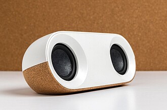 Oregon RCS recycled plastic and cork 10W speaker