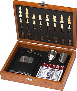 Playset with hip flask, chess and card game