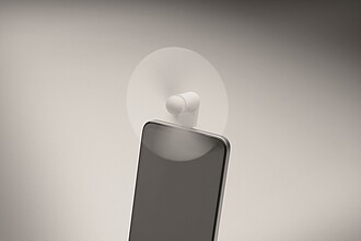 Portable smartphone fan