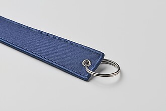 Remove before flight key ring, french navy