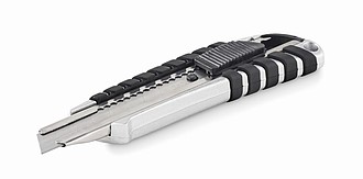 Retractable knife