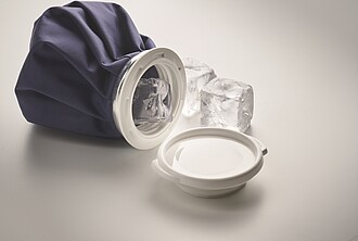 Reusable polyester ice pack, blue