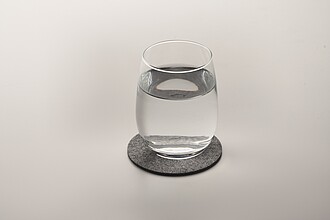 Round coaster in RPET felt