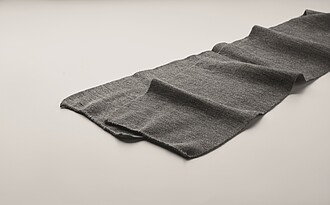 Scarf in stretchable RPET polyester