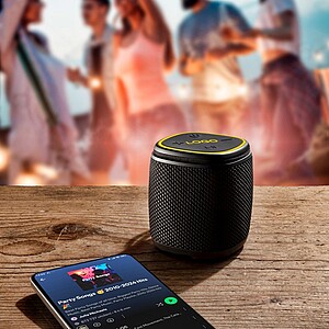 SCHWARZWOLF HERMON Outdoor wireless slightly water resistant speaker, black