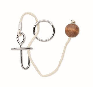 Set of 2 metal, wood and cotton cord brain teasers