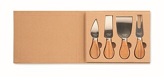 Set of 4 cheese knives