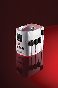 SKROSS Pro 3-Pole World Travel Adapter, white