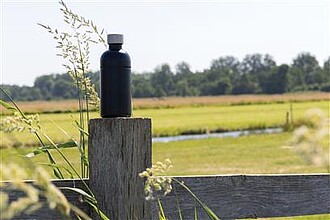 Soda RCS certified re-steel carbonated drinking bottle, black