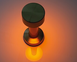 Stainless steel table lamp with rechargeable battery, pink