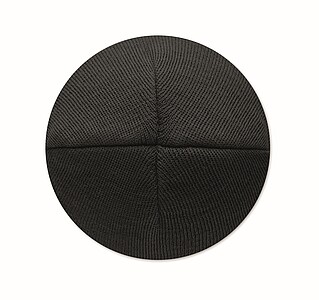 Unisex knitted beanie