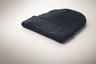 Unisex knitted beanie