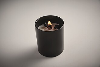 Vanilla fragranced plant based wax candle