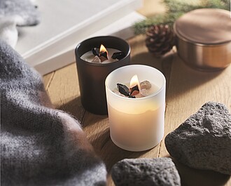 Vanilla fragranced plant based wax candle