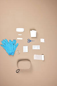 VINGA Baltimore RCS first aid kit, beige