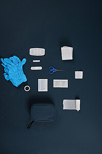 VINGA Baltimore RCS first aid kit, navy blue