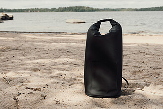 VINGA Baltimore RCS Roll-top cooler bag, black