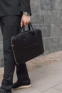 VINGA Bermond RCS computer brief, black