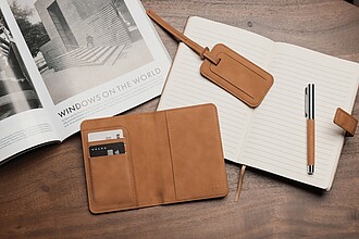 VINGA Bosler RCS RFID passport cover, brown