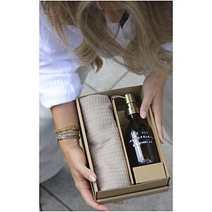 Wellmark Happy Home gift box, amber heather